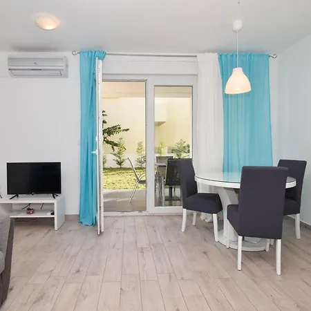 Apartment Carlotta