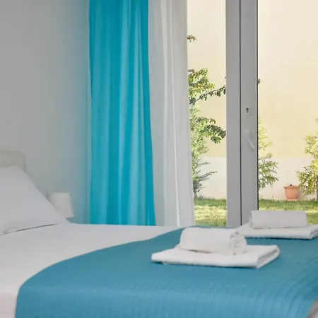 Carlotta Apartment