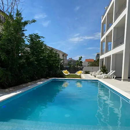 Apartment Carlotta *