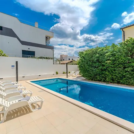 Carlotta Apartamento Zadar